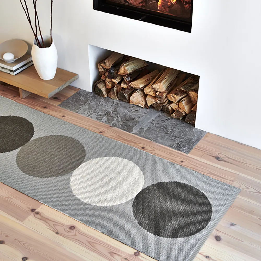 Otto Clay / Background Linen Teppich 70 x 140 cm