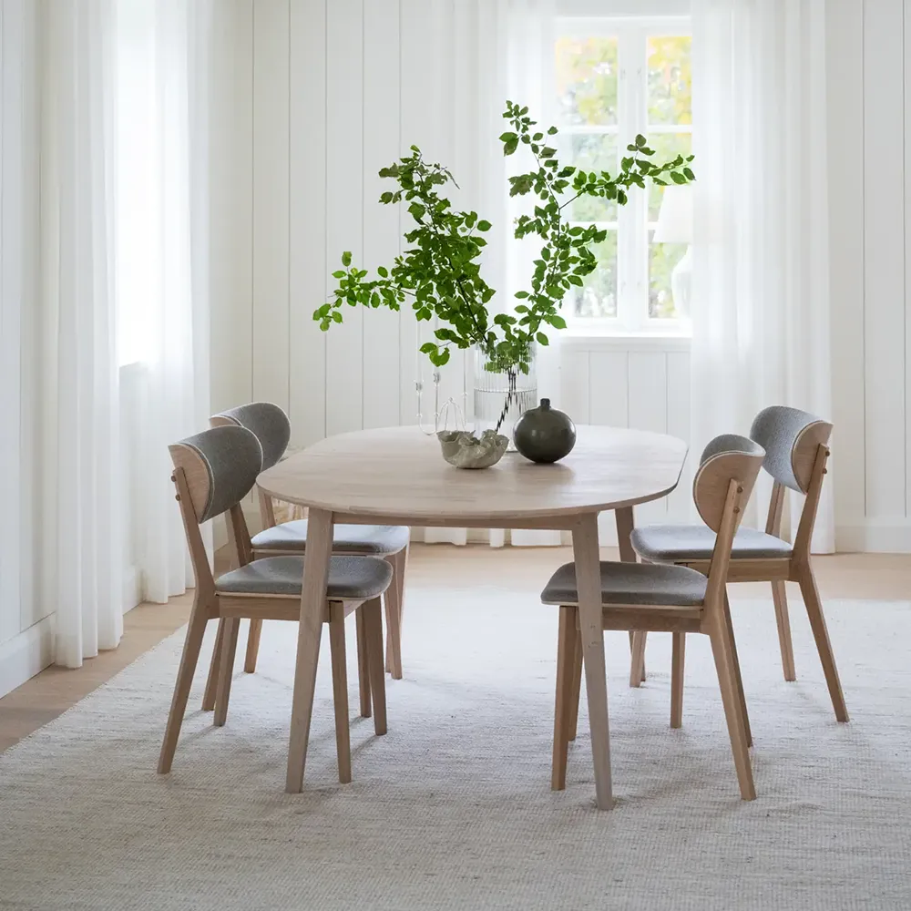 Filippa Esstisch oval 170-210x105 cm weiß pigmentierte Eiche