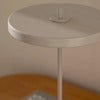 Asteria Move Monochrome Tragbare Lampe Nuance Mist