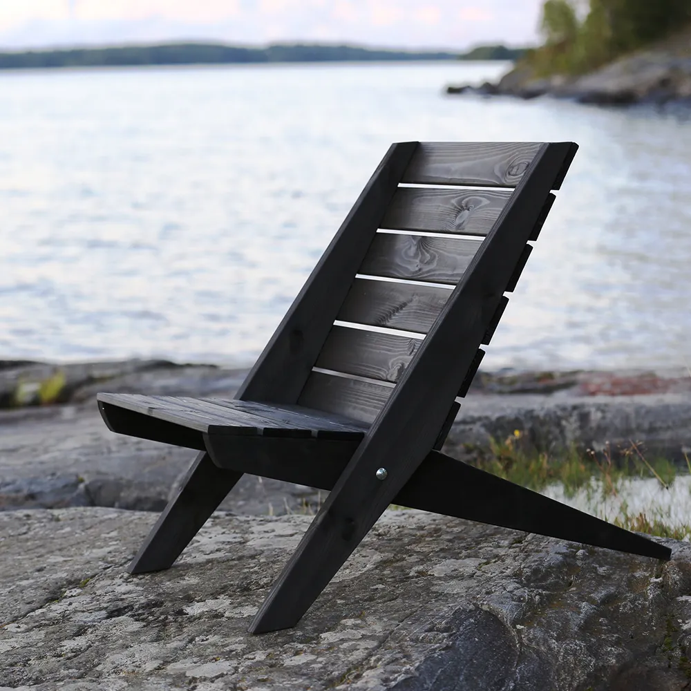 Granny chair Kiefer schwarz geölt