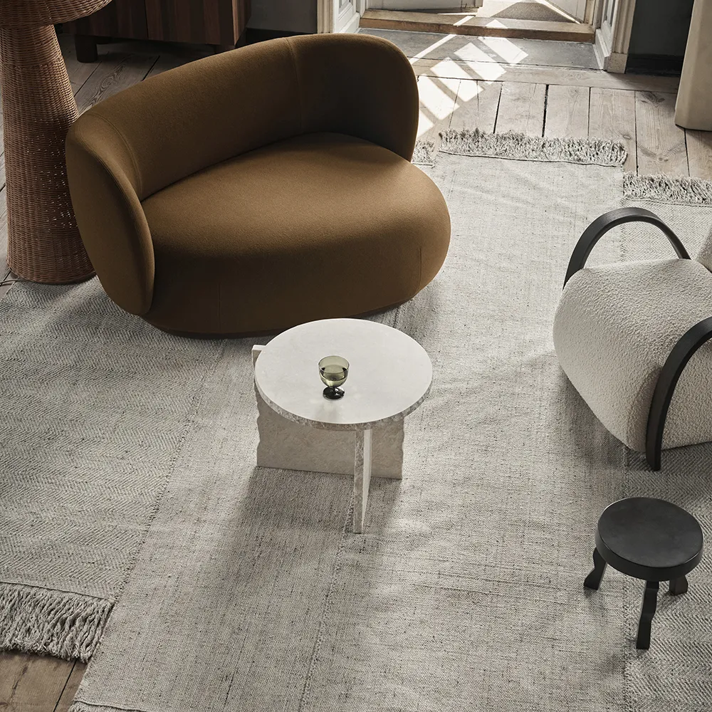 Mineral Sculptural Beistelltisch