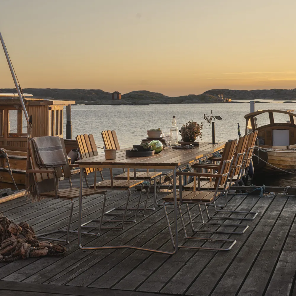 Esstisch B31 230 Eiche geölt / Gestell feuerverzinkt