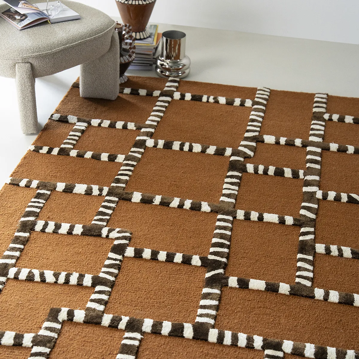 Handgewebter Teppich StripeScape 290x190 cm Caramel