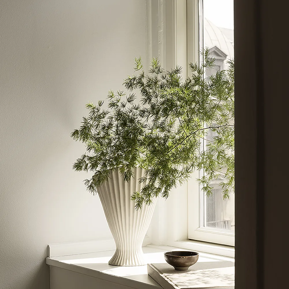 Fountain Vase H30 cm