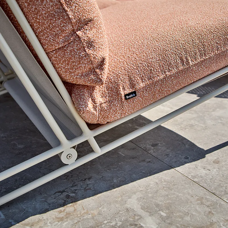 Blixt sessel  Pearl white / Teddy orange