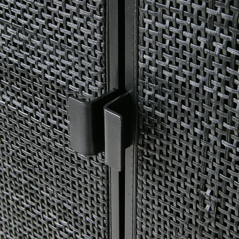 Harry Anrichte Black