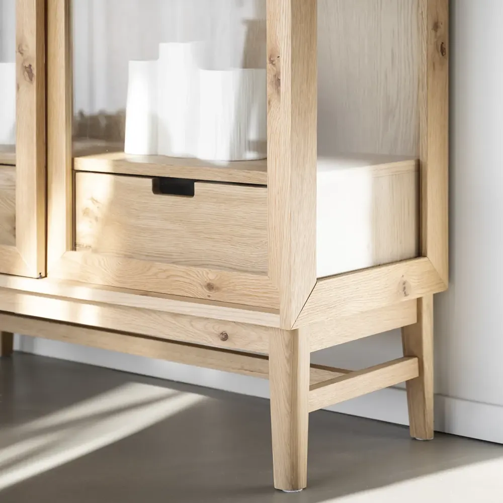Hazelton Vitrine Eiche