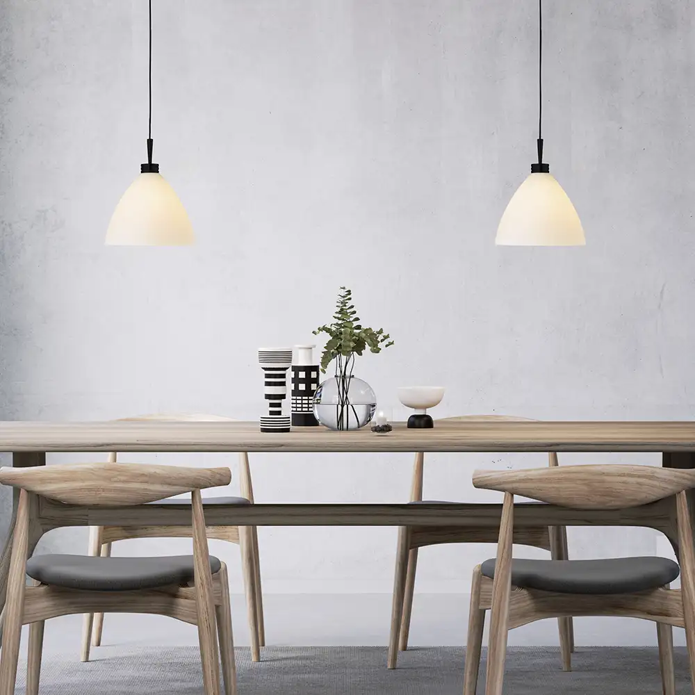 Maxi Dove Pendelleuchte schwarz E27 