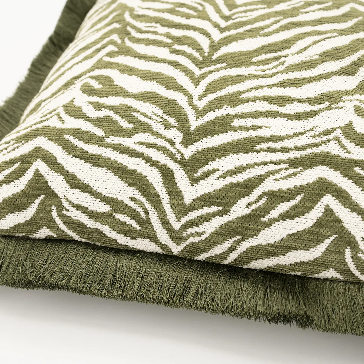 Dekokissen mit Fransen Tigra Green 40x60 cm