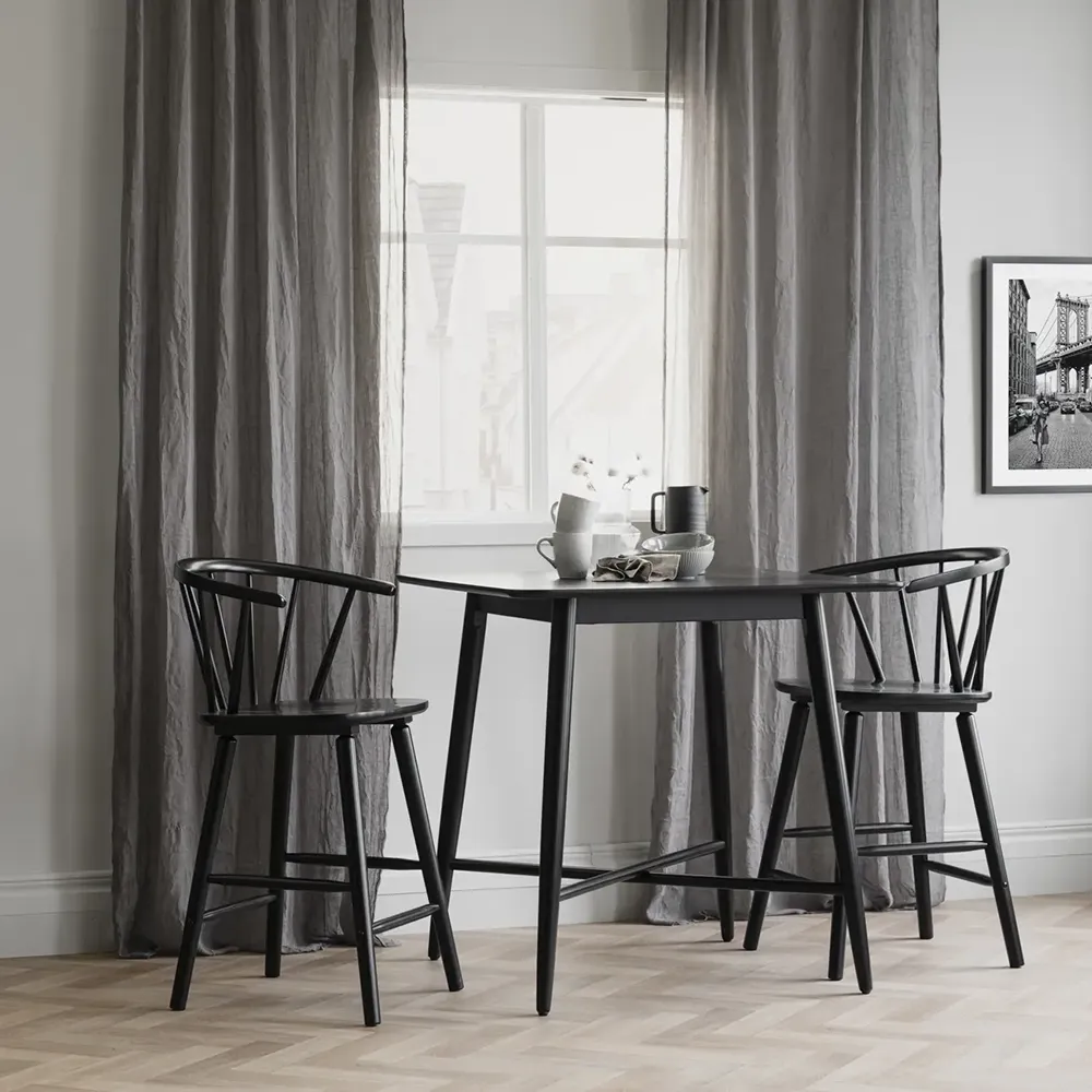 Carmen Barhocker schwarz