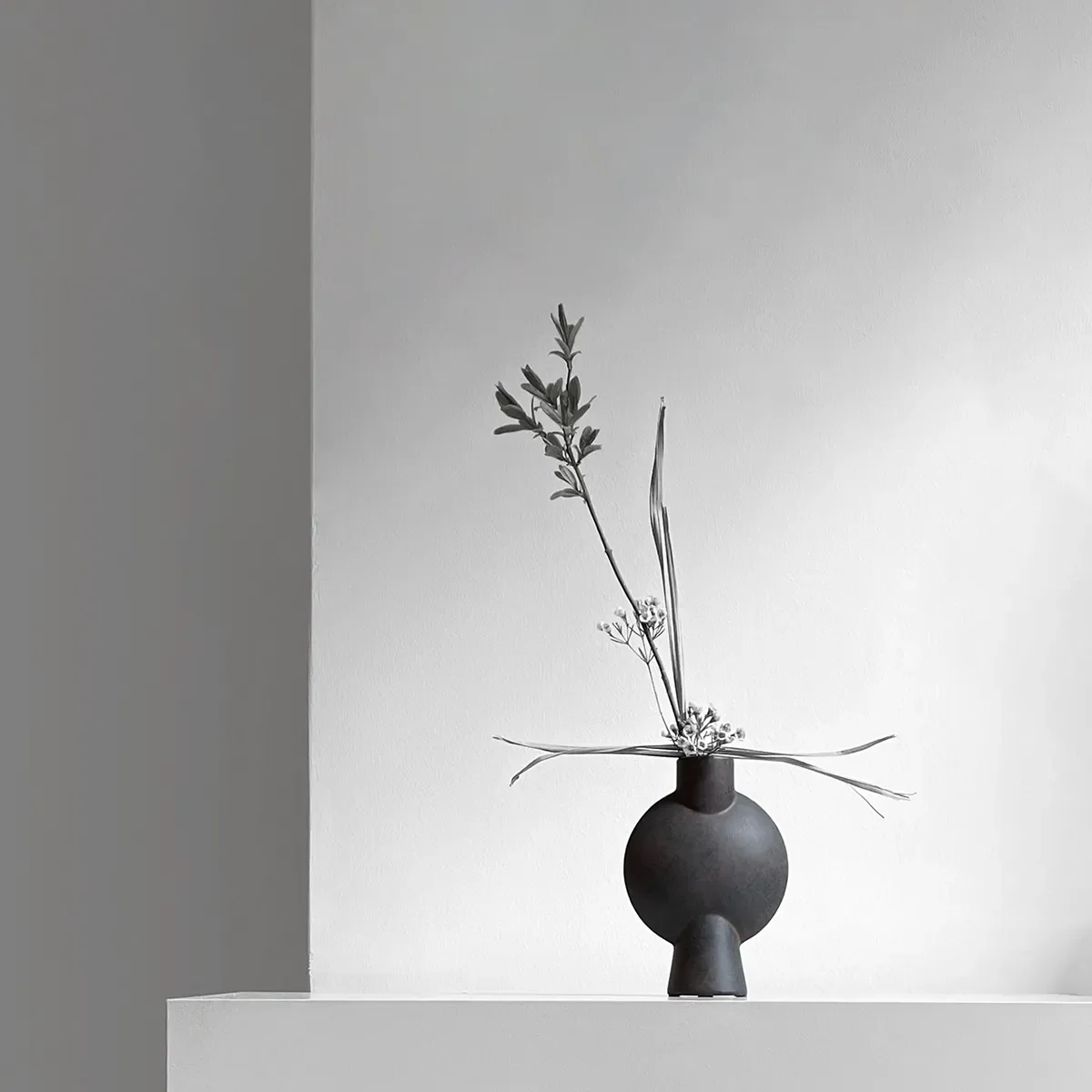Handbemalte Vase Sphere Bubl Mini Coffee H19 cm
