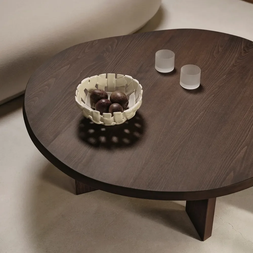 Tarn Couchtisch - Dark Stained Beech