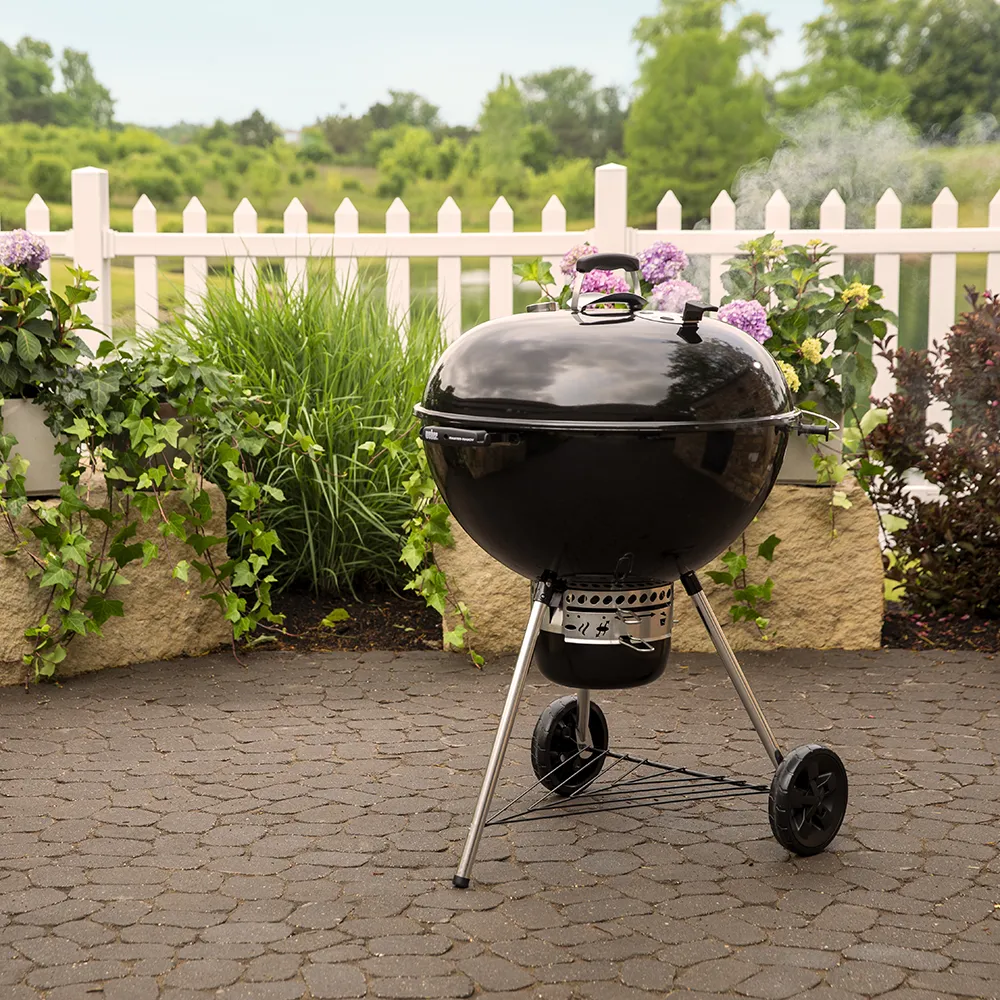 Master-Touch Crafted Holzkohlegrill Ø 67cm Black