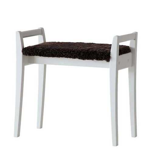 Meja Hocker Birke weiß lackiert/Schafsfell braun