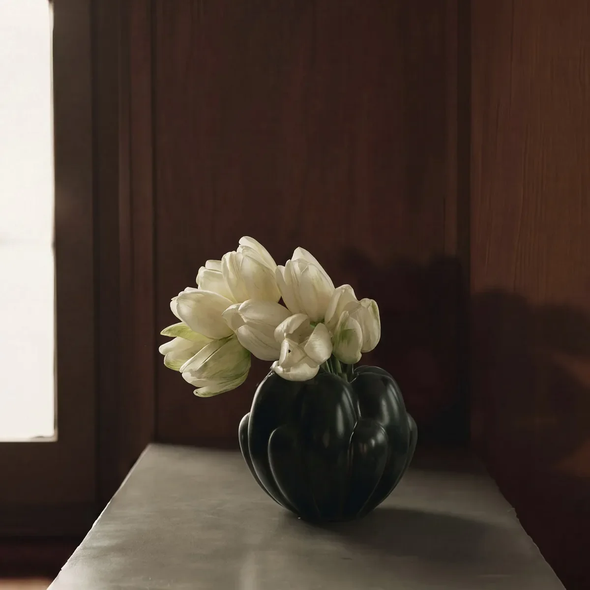 Handgefertigte Vase Bloom Petit Dark Green H18 cm