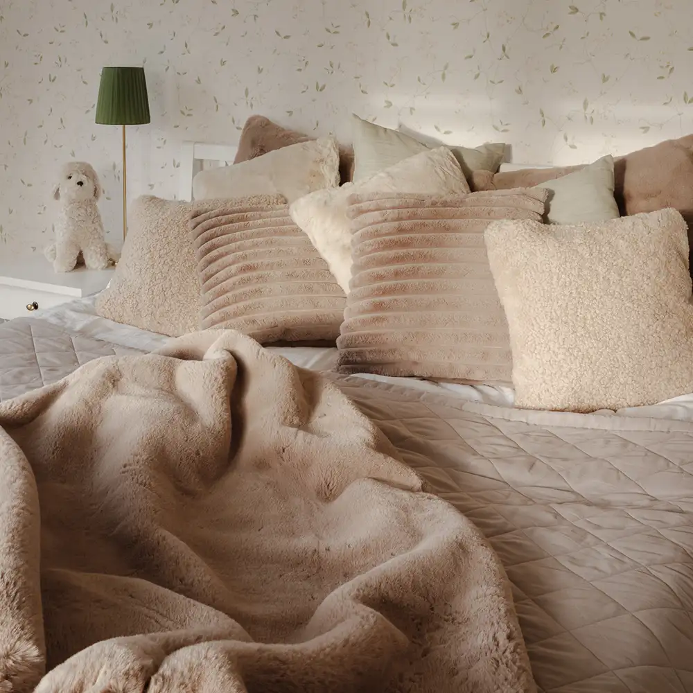 Stripy Zierkissen 45x45 cm Taupe