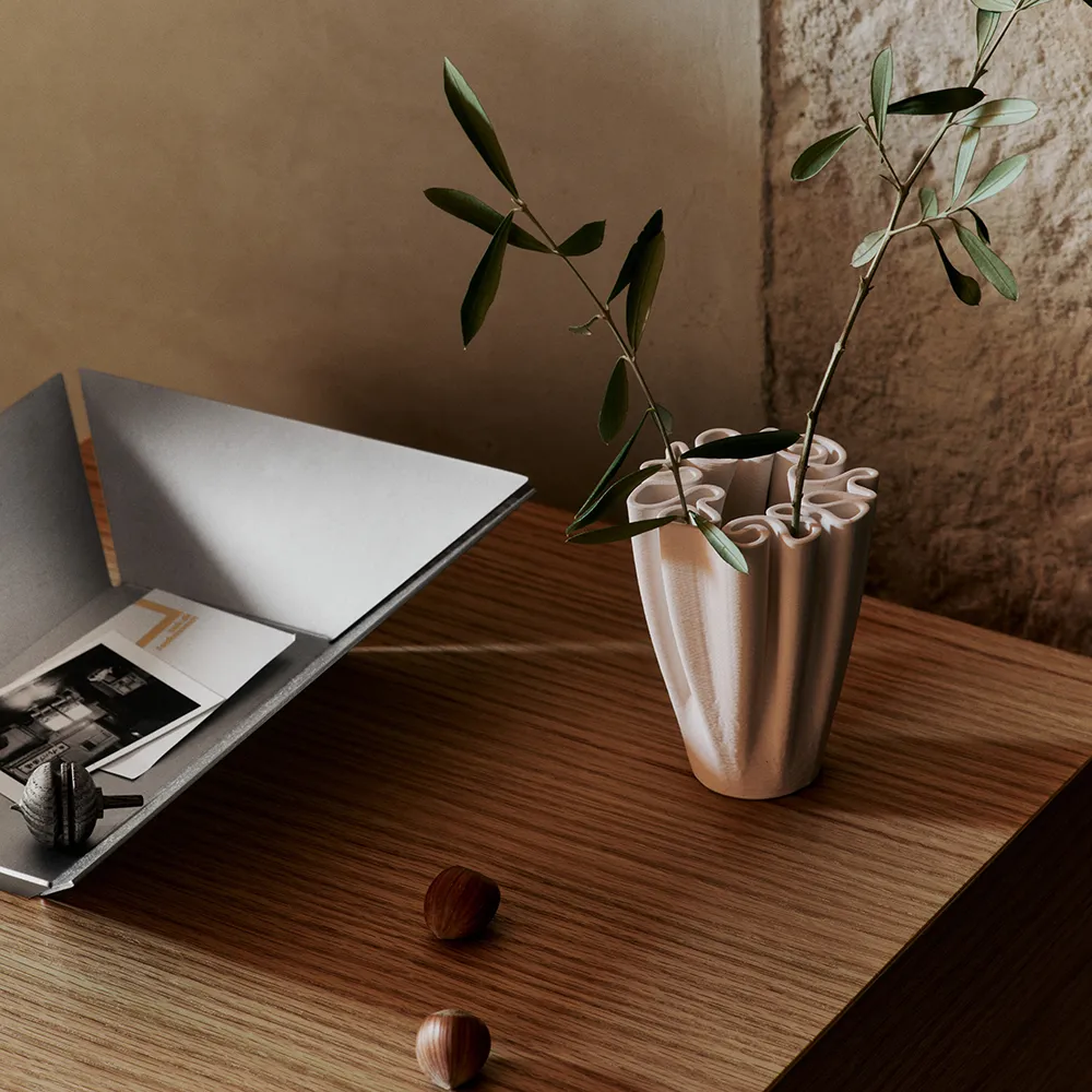 Dedali Vase - H18 - Off-white