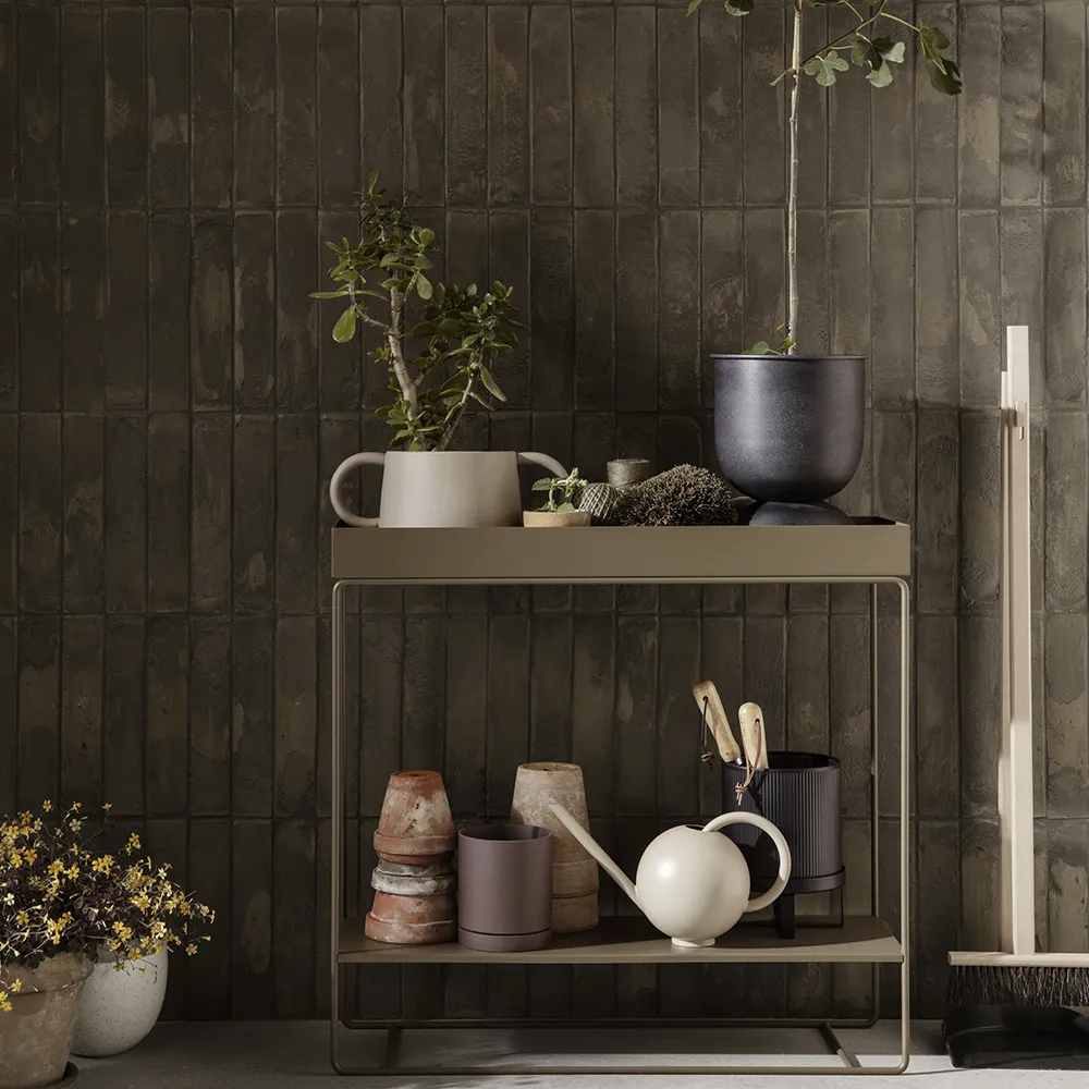 Hourglass Übertopf Extra Small Black