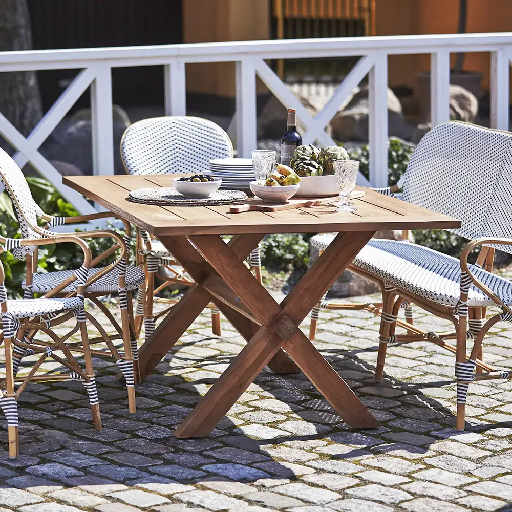 Kolonialer Esstisch 160x100 cm Teak