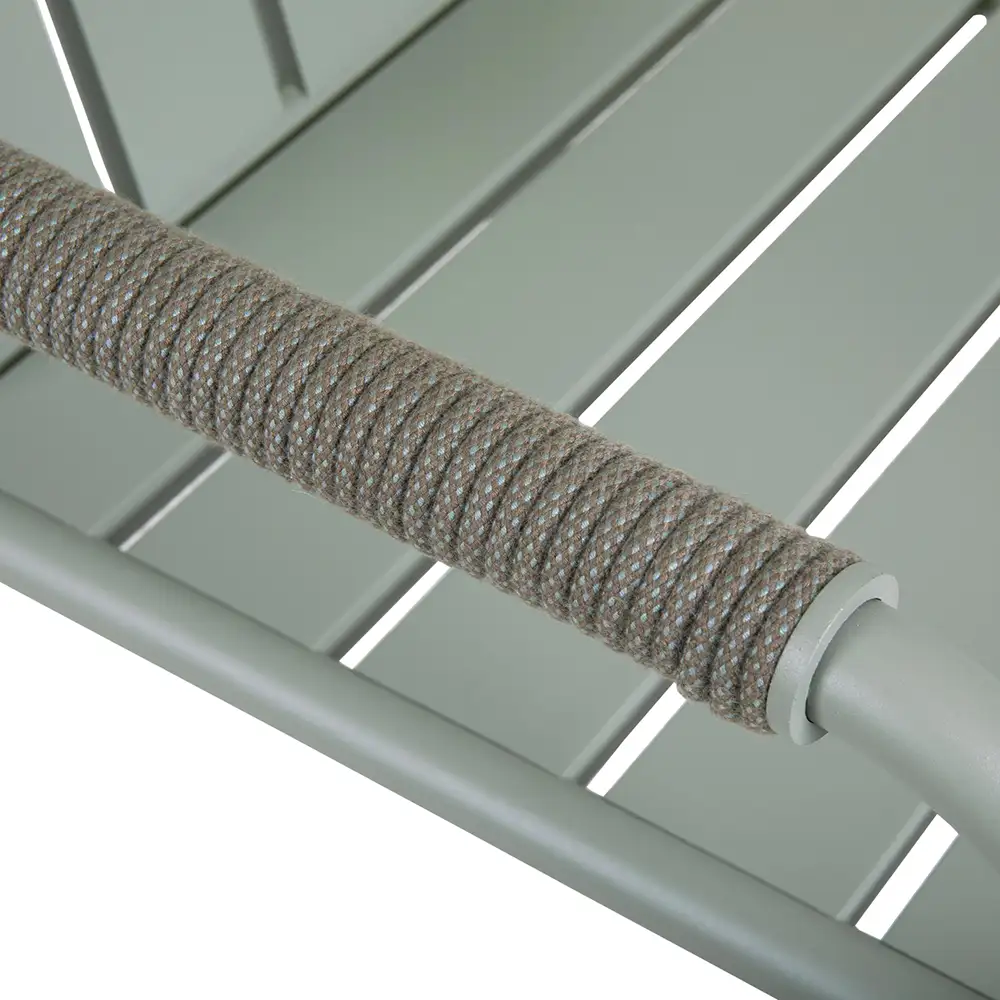 Innes Sessel staubig grün