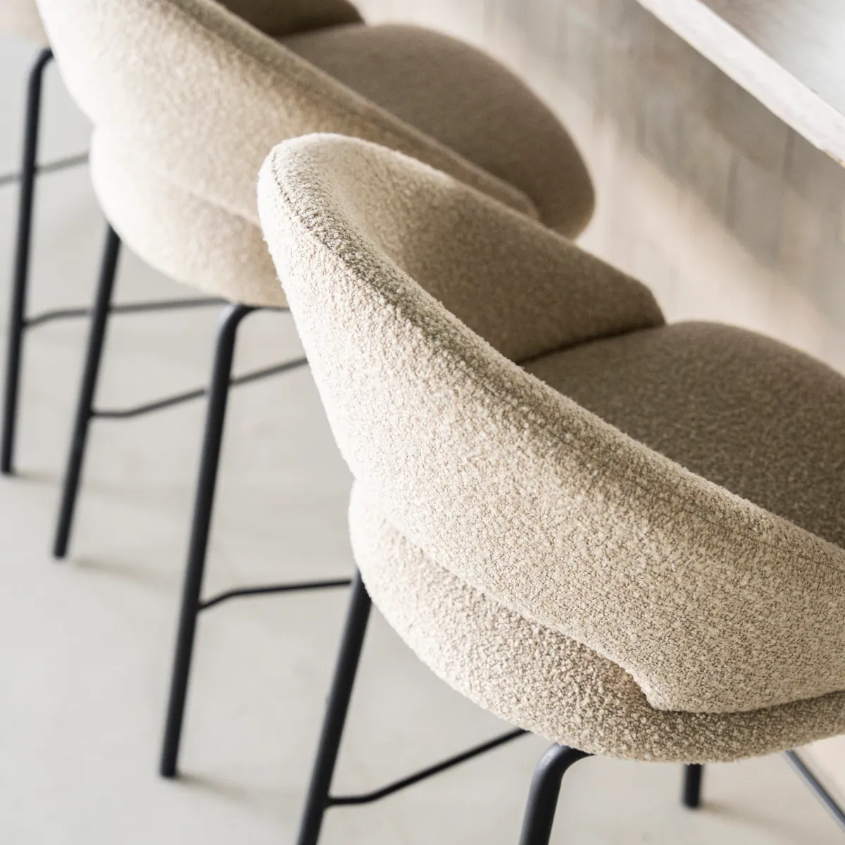 Nido Barhocker 57x54x92 cm taupe