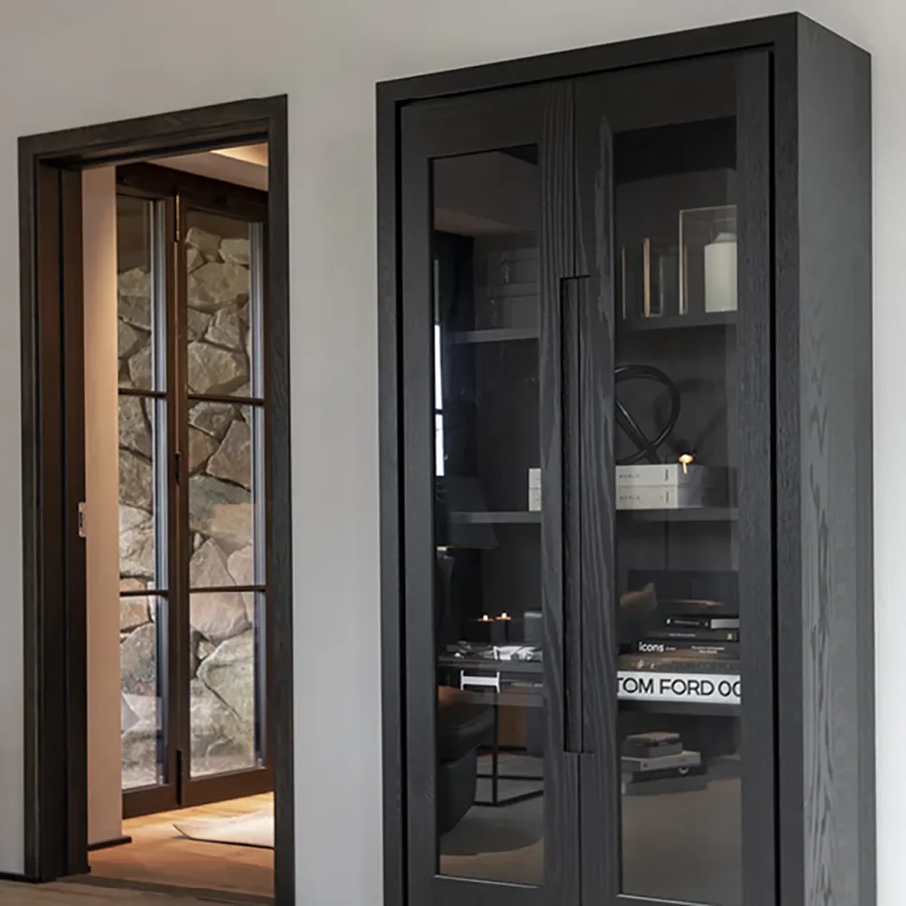 Hunter Vitrinenschrank Schwarz