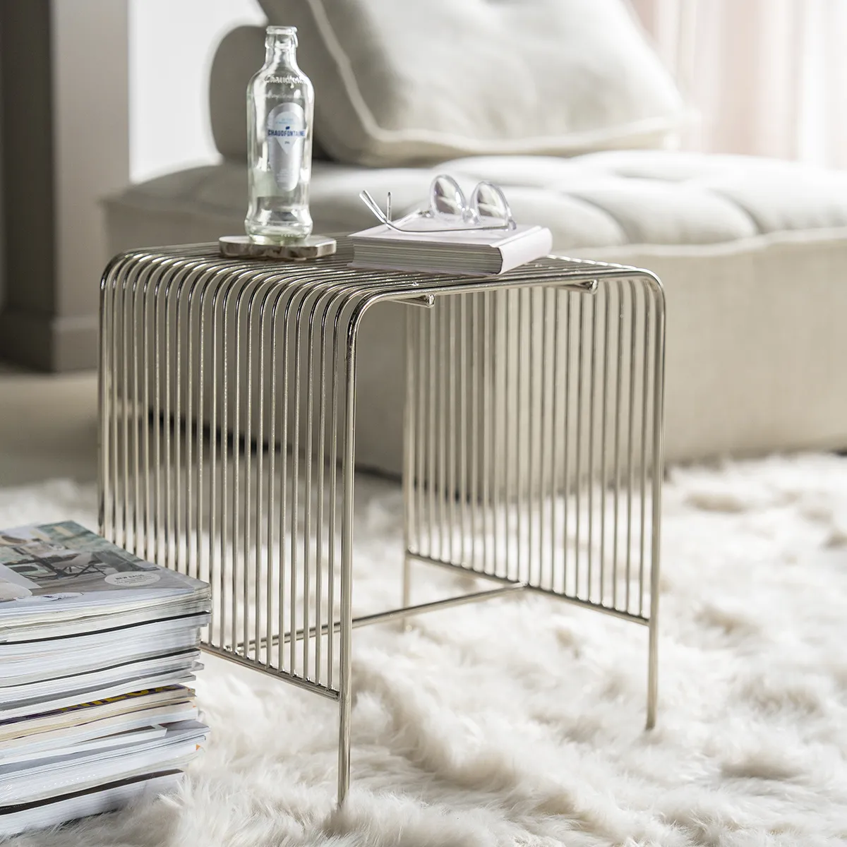 Hocker aus Metall WireWorks