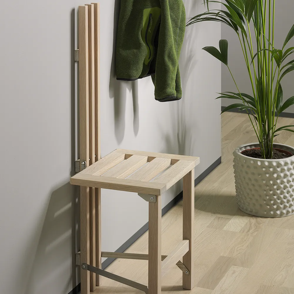 Nadja Wandstuhl Eiche schwarz gebeizt