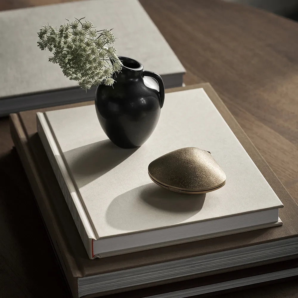 Kerzenhalter Clam i messing