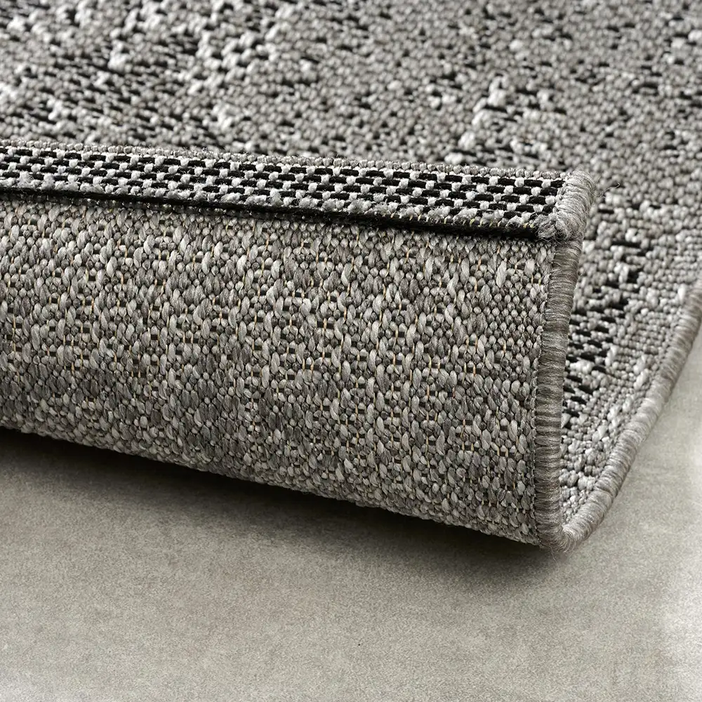 Banzi Teppich 200x290 cm