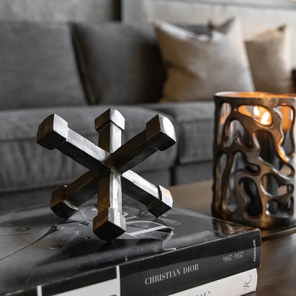 Benito Kreuz Dekoration Graphit