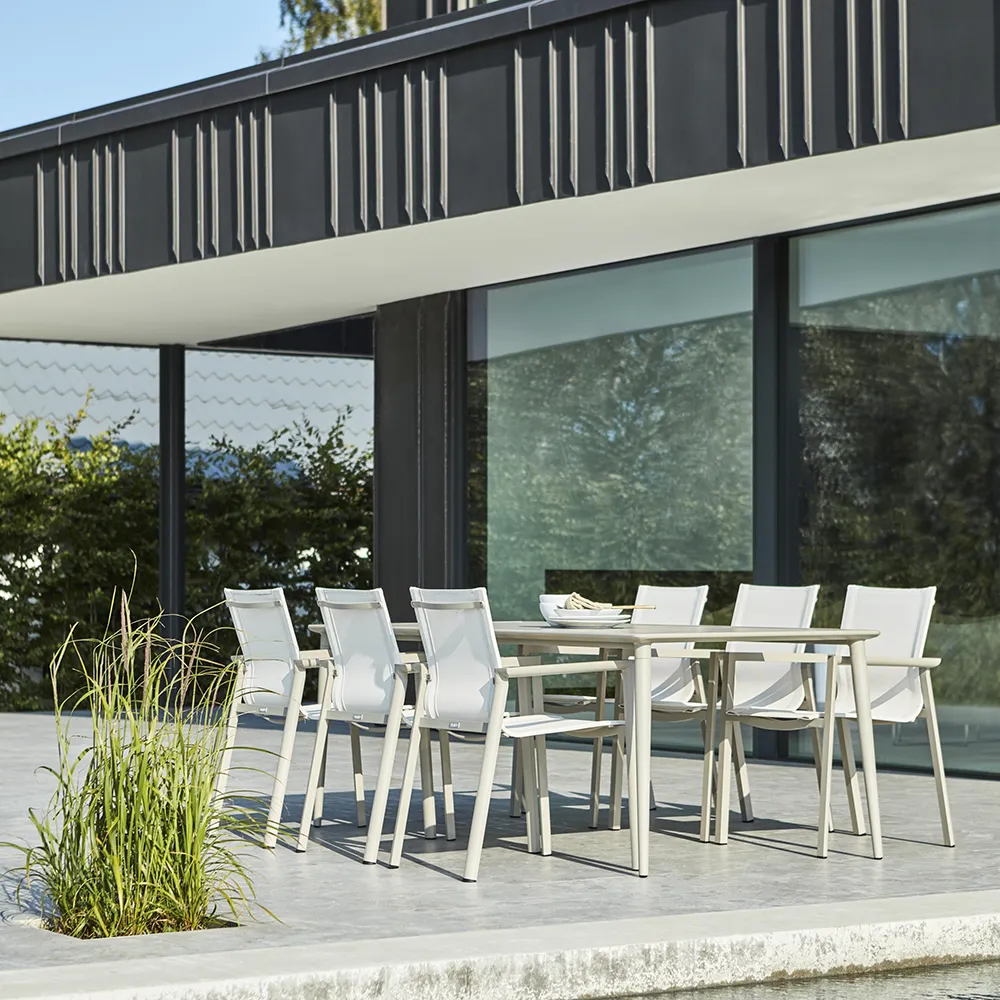 Delia Stapelstuhl khaki/textilene