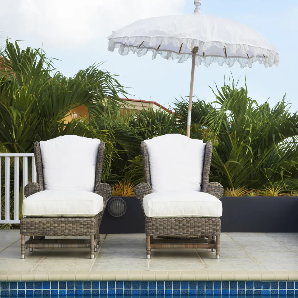 Nicolas Ohrensessel aus künstlichem rattan