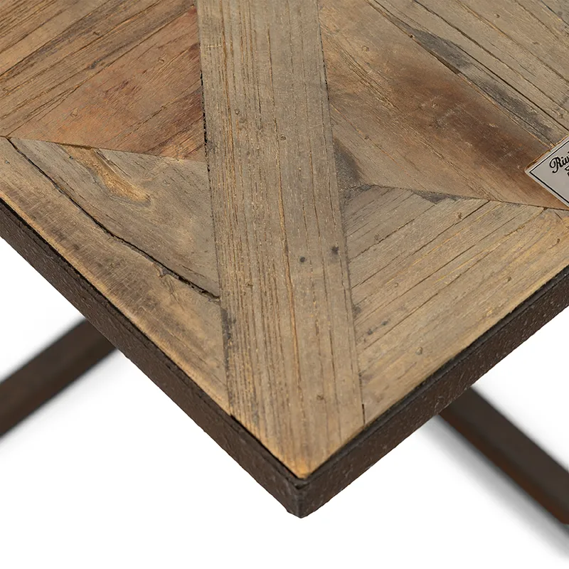 Château Chassigny couchtisch