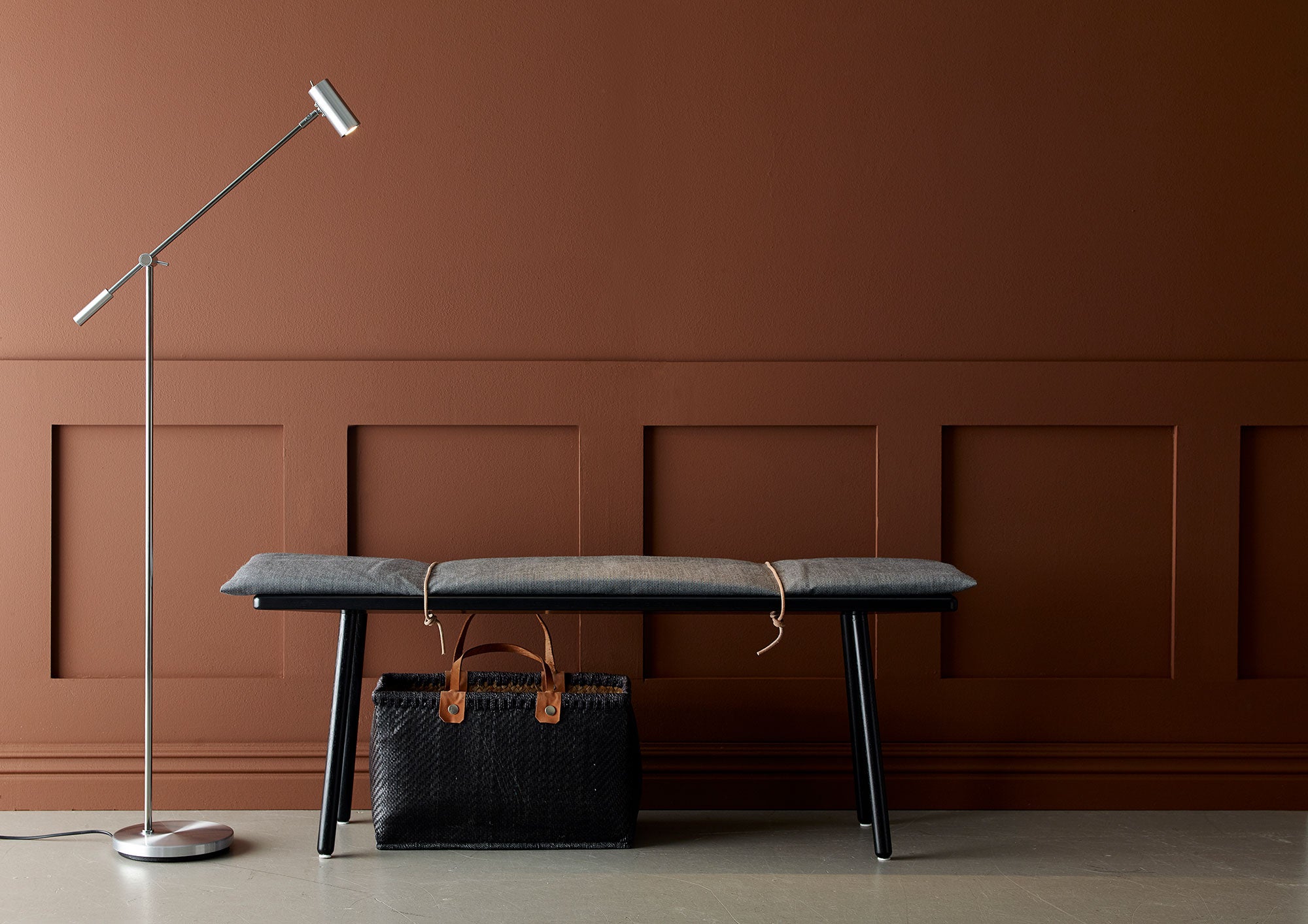 Cato Stehleuchte Dimmbar Aluminium