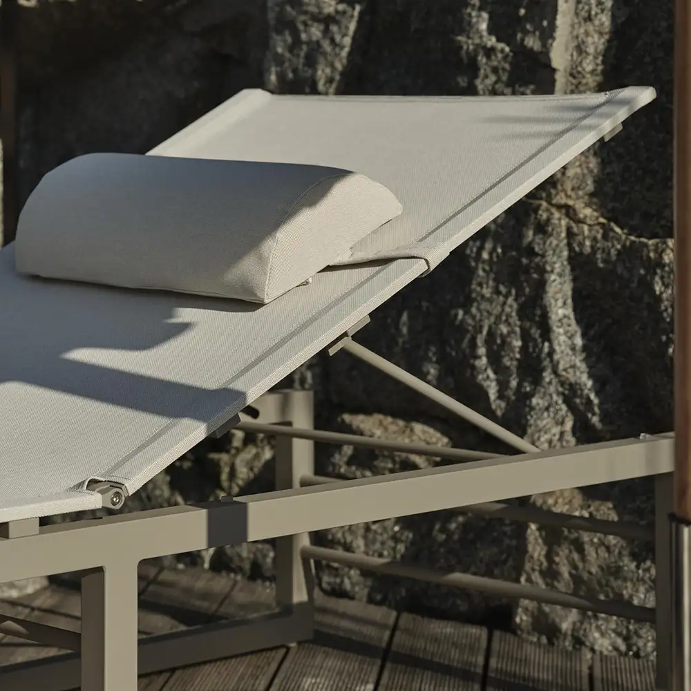 Vevi Tagesbett khaki/weiß