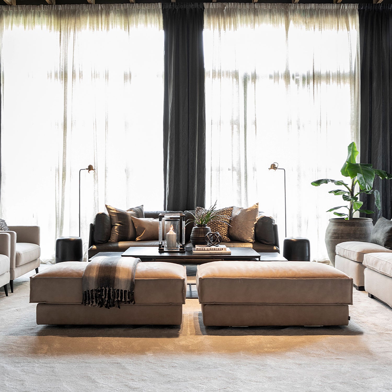 Montana Pall 112X112 Cm Nubuk Taupe