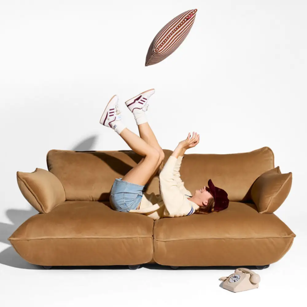 Sumo armlehne velvet recycled almond