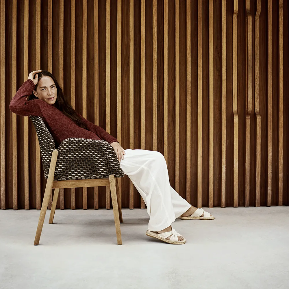 CALADIO Armlehnstuhl DF3 teak 0205 salak 0240