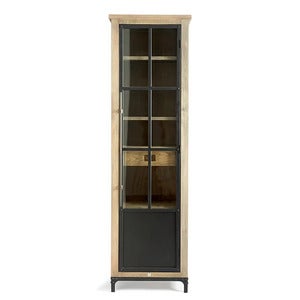 The Hoxton Vitrine rechts