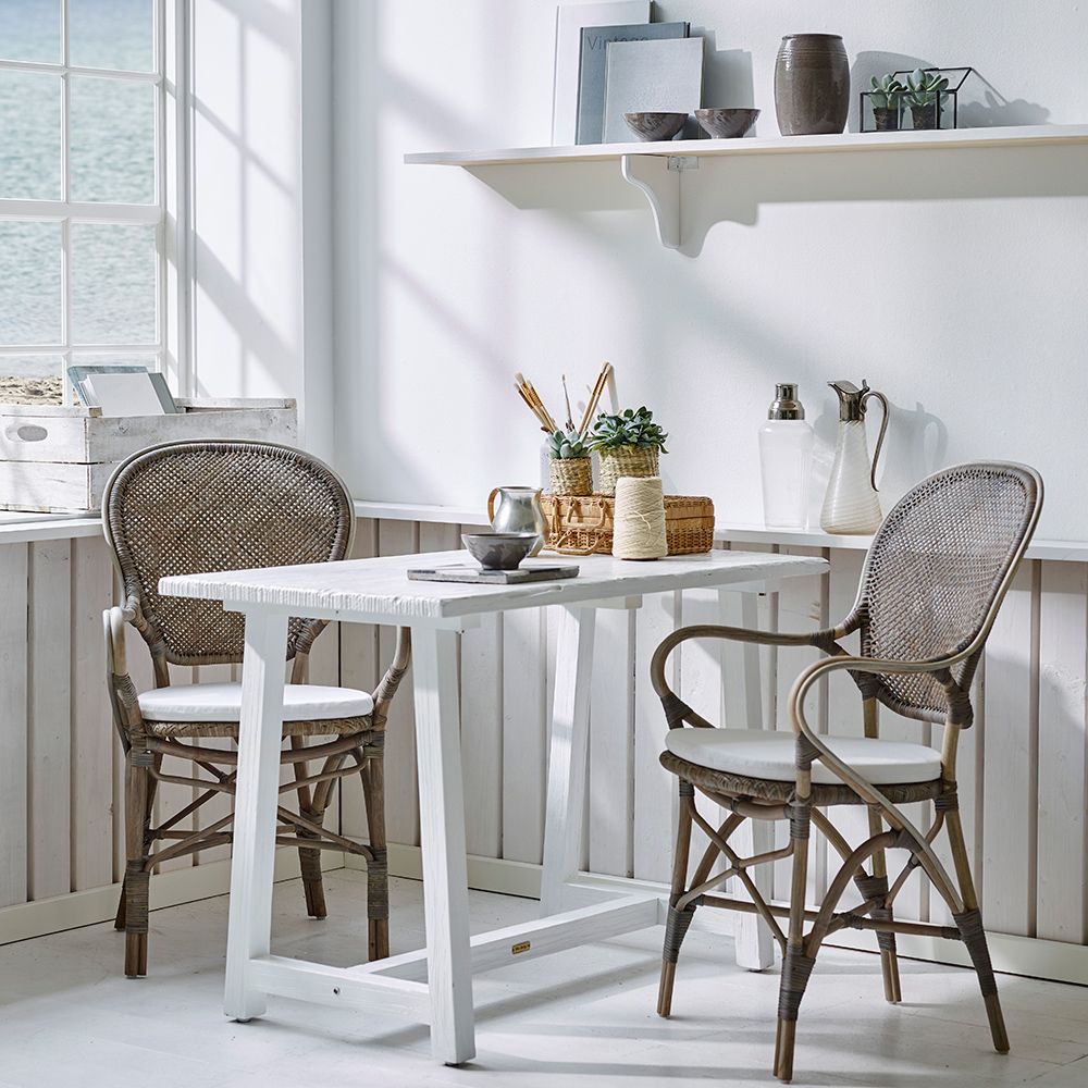 Rossini Rattanstuhl antik