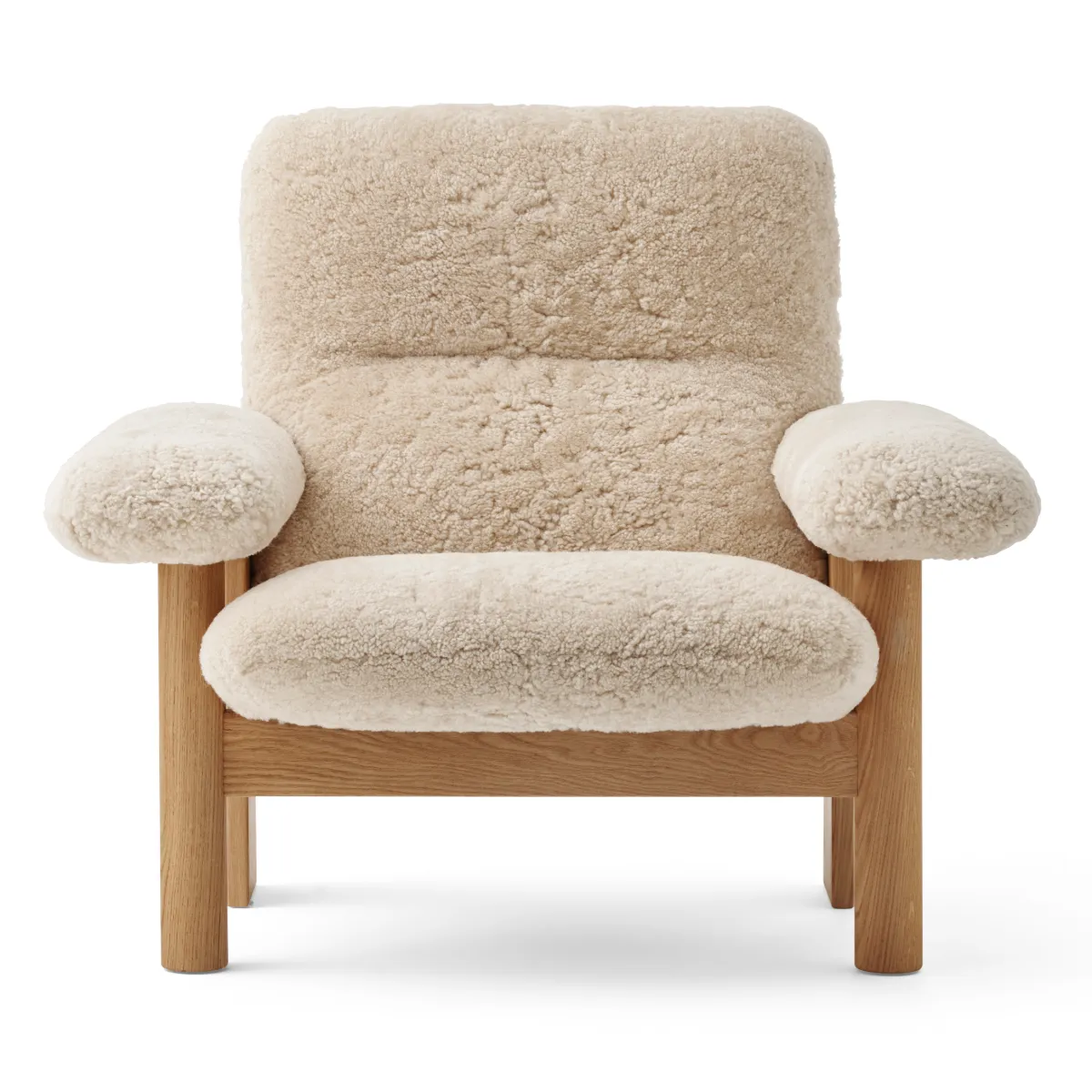 Brasilia Loungesessel Vollgepolstert Hohe Rückenlehne Vierbeingestell Massiveiche Natur Sheepskin Nevotex Nature