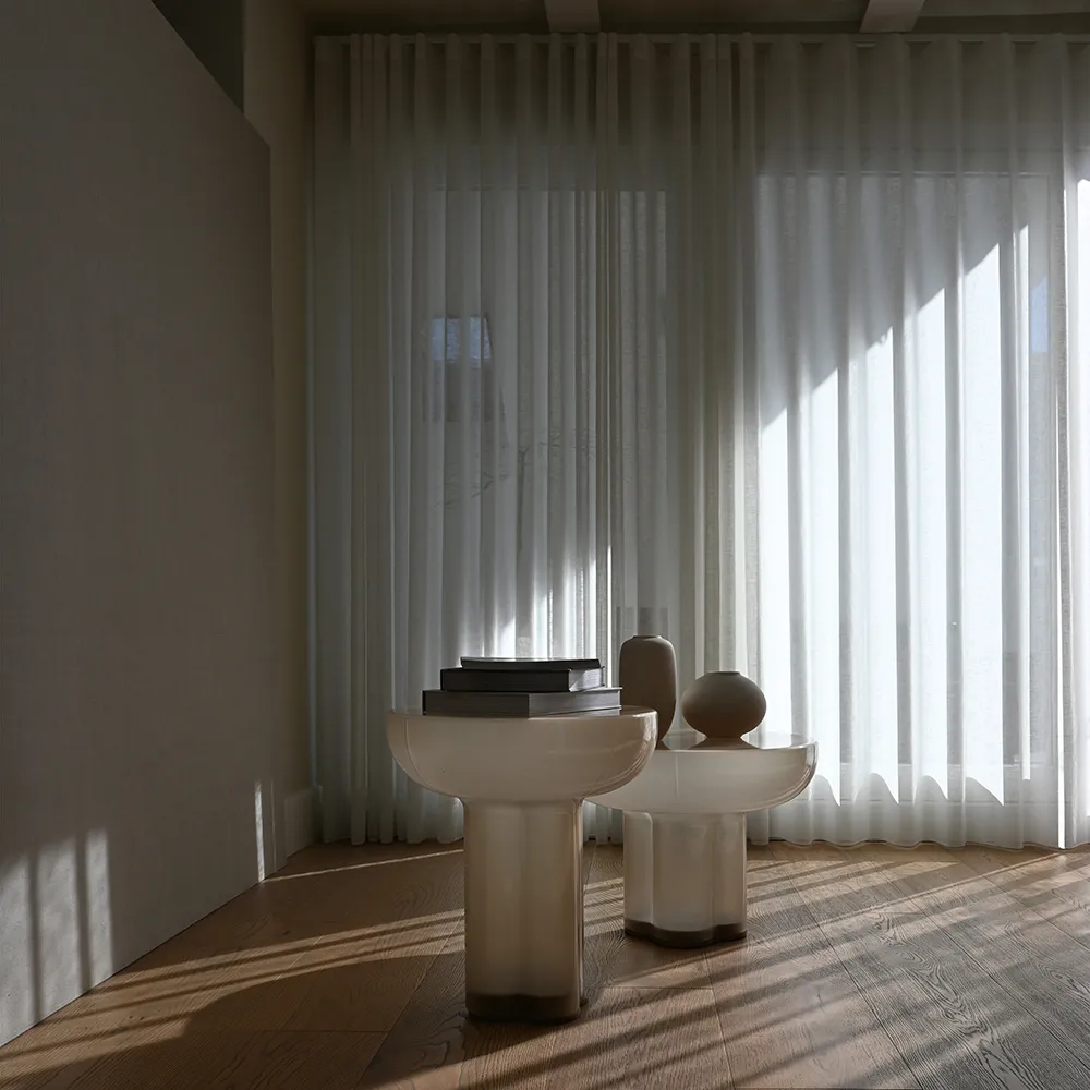 Crown Couchtisch niedrig – Smoked Desert