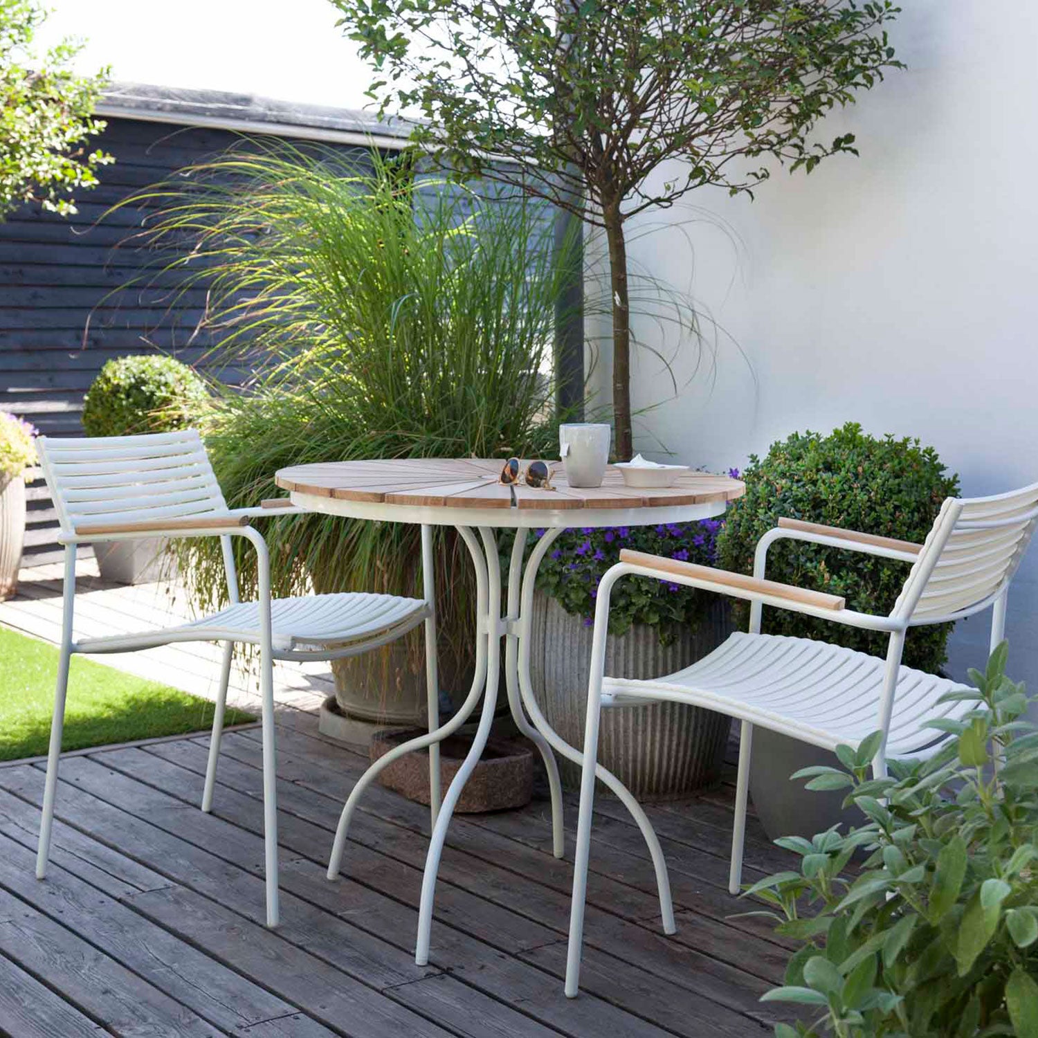 Hard & Ellen Couchtisch 80 cm weiß/teak