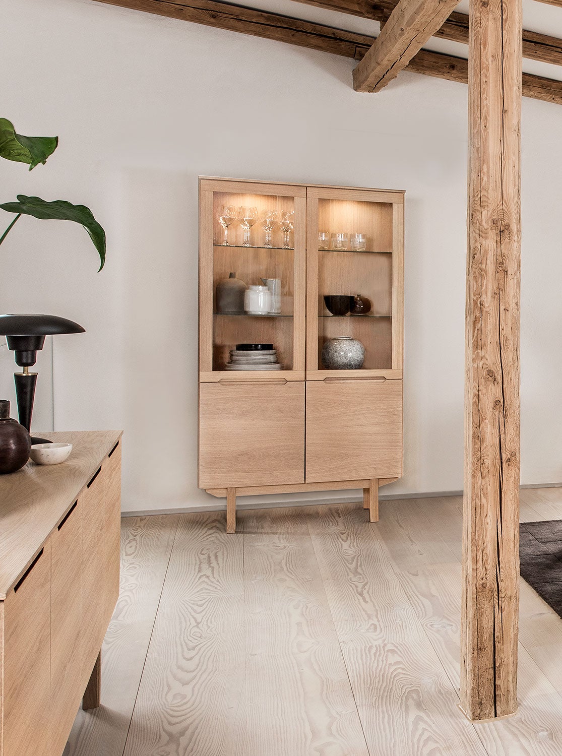 Sm307 Schrank Eiche Naturöl 98X41X182Cm 