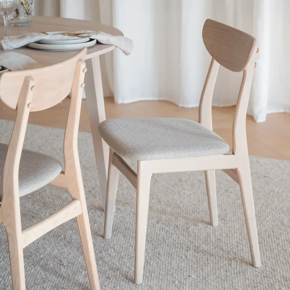 Rodham Stuhl weiß pigmentierte Eiche/grau-beige