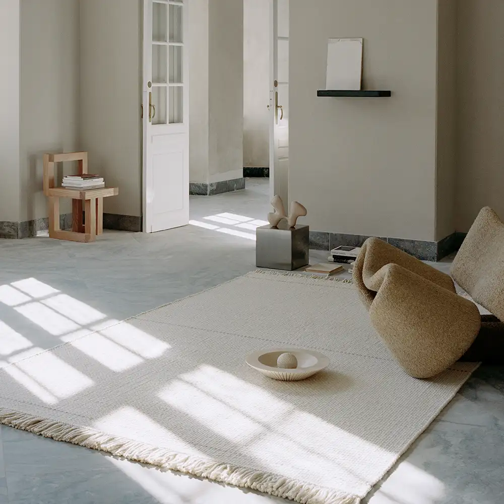 Awakened Mind White 140x200 teppich 