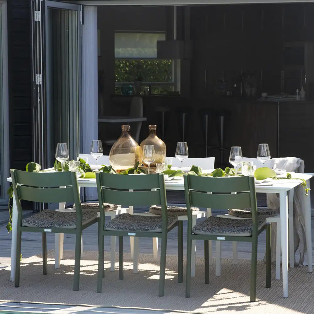 Delia Sessel moosgrün 