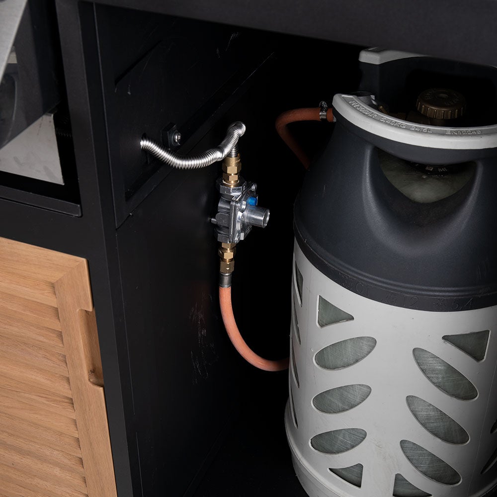 Fornax Außenküche schwarz/teak