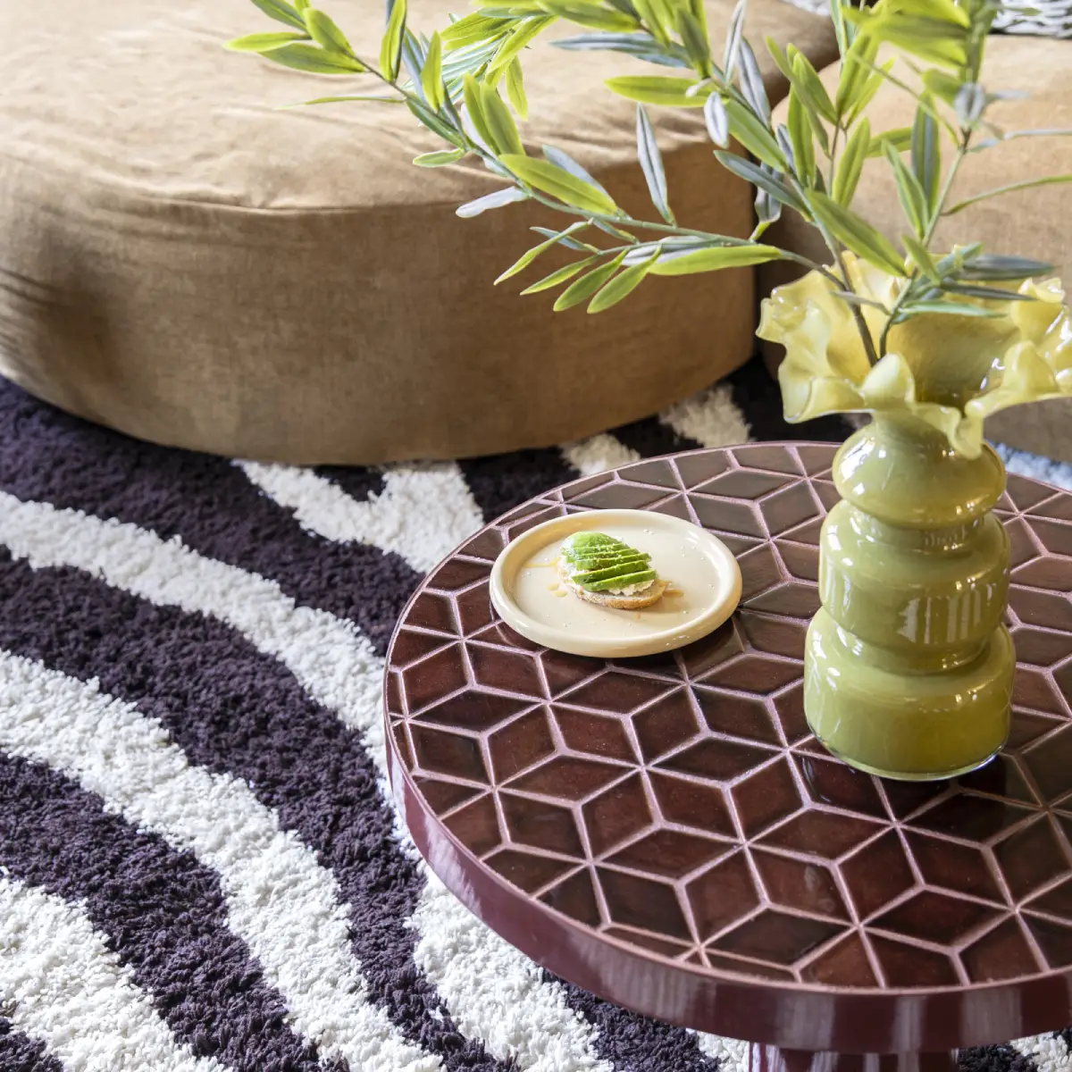 Couchtisch Patterna mit Mosaikplatte, rot